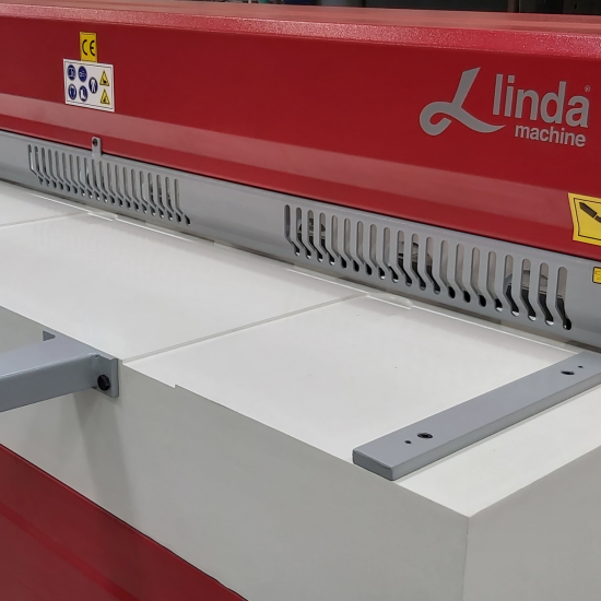 LRGM 2050 x 3mm Linda Machine Rediktörlü Giyotin Makas - Guillotine Machines