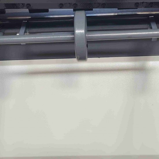 LRGM 2050 x 6mm Rediktörlü LİNDA Machine Marka Giyotin Makas