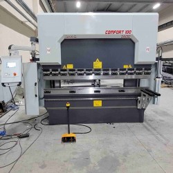 CONFORT 2600mm 100 Ton 3 Eksen LİNDA Machine Abkant Pres