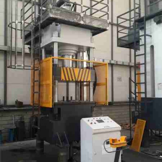 HÜRSAN 200 Ton Kapasiteli 4 Kolonlu Hidrolik Çift Etkili (Sıvama) Presi - Hydraulic Spinning Press