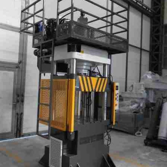 HÜRSAN 200 Ton Kapasiteli 4 Kolonlu Hidrolik Çift Etkili (Sıvama) Presi - Hydraulic Spinning Press