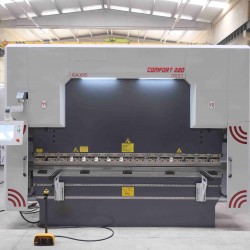 CONFORT 3100mm 220 Ton 6 Eksen LİNDA Machine Abkant Pres