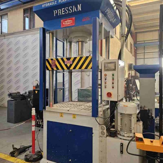 200 Ton Pressan Sutunlu Sıvama Pres  Model Yılı : 2024 