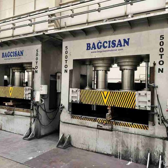500 Ton Sıvama Pres Bagcısan Marka  Tabla 2100 x1500mm  